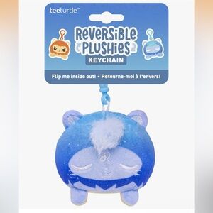 TeeTurtle Reversible Zodiac Leo Keychain ♌️